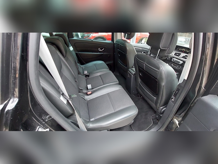 Renault Grand Scenic 1.5 DCI 110CV 7 PLAZAS foto 9